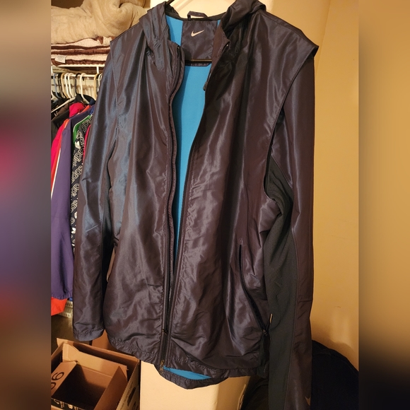 Nike Hyper Elite Shield Jacket - Picture 4 of 11